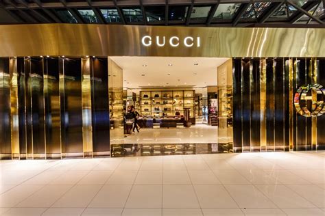 biggest gucci outlet store in the world|gucci outlets near me.